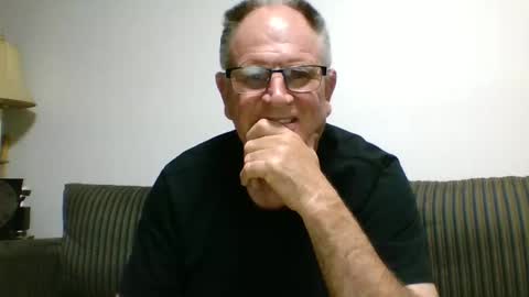 Snapshot of sofar06 chatting on January 3, 9:47 am sofar06 online show from January 3, 9:47 am