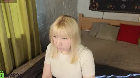 Soffa Mitchell online show from July 16, 1:11 am