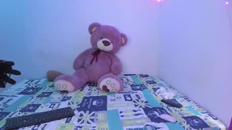 sofia  independent online show from March 12, 6:03 pm