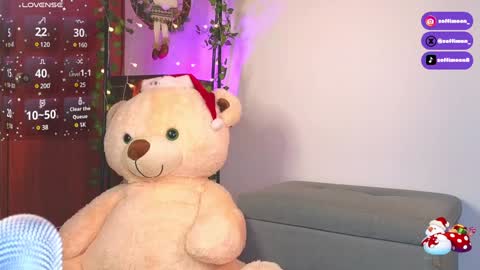 IG Soffimoon   I THANK YOU FOR LEAVING YOUR FOLLOW online show from December 30, 2:53 am