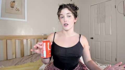 Julia    online show from January 17, 12:37 am