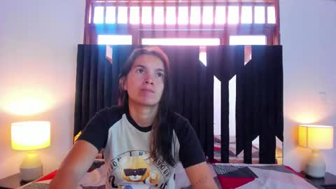 Snapshot of soffy_and_mia chatting on October 15, 12:05 pm soffy and mia online show from October 15, 12:05 pm