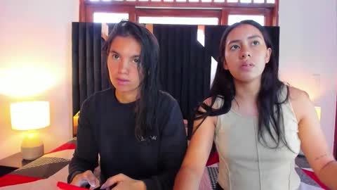 Snapshot of soffy_and_mia chatting on October 22, 12:38 pm soffy and mia online show from October 22, 12:38 pm