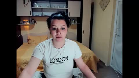 Soffy online show from April 18, 4:16 am
