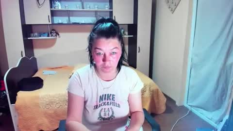 Soffy online show from May 20, 5:13 am