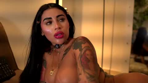 sofhia cruz online show from July 23, 10:08 pm