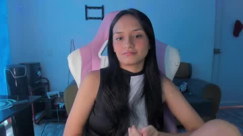 sofia online show from April 10, 9:52 pm