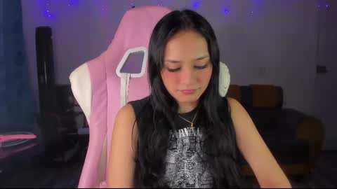 Snapshot of sofi1608 chatting on June 13, 7:06 am sofia online show from June 13, 7:06 am
