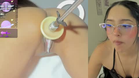 Snapshot of sofi__velez_ chatting on July 15, 8:58 pm Sofi online show from July 15, 8:58 pm