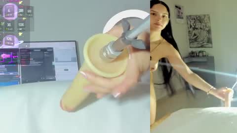 Snapshot of sofi__velez_ chatting on July 18, 5:17 pm Sofi online show from July 18, 5:17 pm