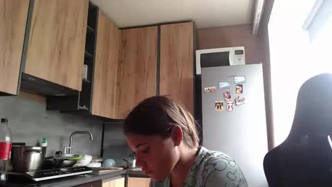 Sofi online show from June 3, 11:46 am