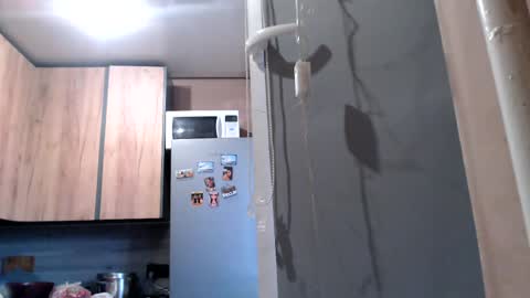 Snapshot of sofi_delightful chatting on June 21, 5:26 pm Sofi online show from June 21, 5:26 pm