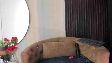 SOFIA online show from March 15, 1:00 am