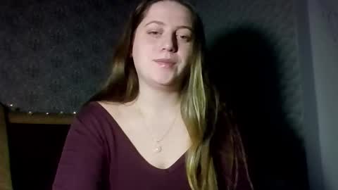 Snapshot of sofi_lovetut chatting on January 8, 12:46 am sofi lovetut online show from January 8, 12:46 am