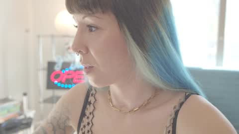 Sofi Mora online show from January 23, 2:50 pm