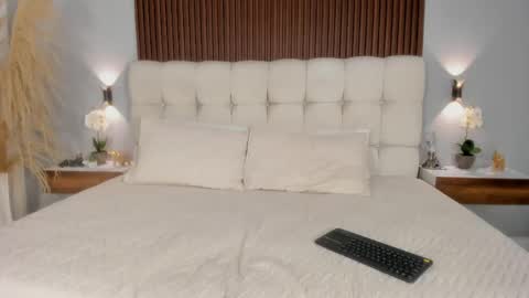 Sofia online show from May 4, 10:39 pm