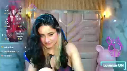 sofi_r_ online show from March 16, 8:57 pm