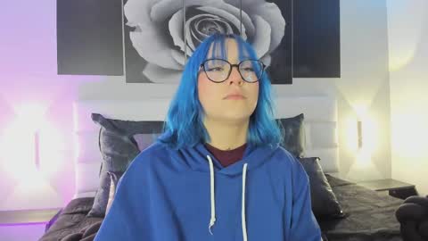 Snapshot of sofi_sp chatting on November 11, 11:32 am sofi_sp online show from November 11, 11:32 am