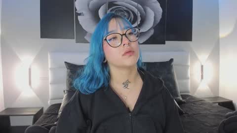 Snapshot of sofi_sp chatting on December 3, 11:41 am sofi_sp online show from December 3, 11:41 am