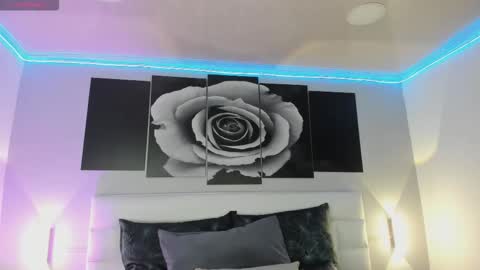 Snapshot of sofi_sp chatting on December 5, 11:41 am sofi_sp online show from December 5, 11:41 am