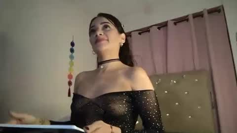 Snapshot of sofia8428 chatting on November 17, 11:54 pm sofia8428 online show from November 17, 11:54 pm