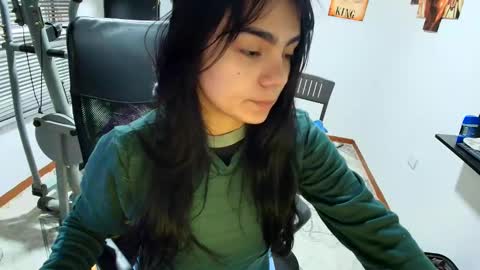 Snapshot of sofia_20_20 chatting on February 3, 1:16 pm Sofia online show from February 3, 1:16 pm