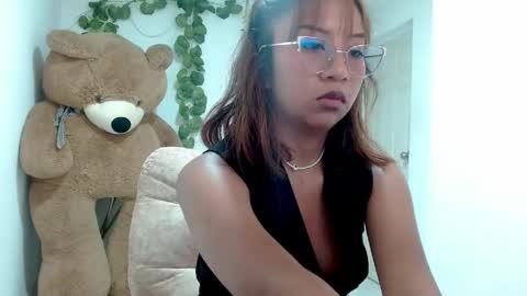 sofia_762254 online show from April 29, 8:48 pm
