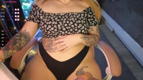 Snapshot of sofia__fairy chatting on December 17, 8:45 am Sofia Lush is active PVT is open Welcome to the world of pleasure online show from December 17, 8:45 am