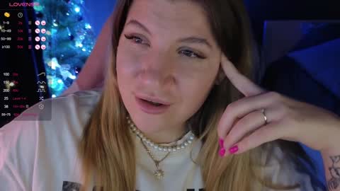 Snapshot of sofia__fairy chatting on December 29, 10:36 pm Sofia Lush is active PVT is open Welcome to the world of pleasure online show from December 29, 10:36 pm