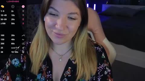 Snapshot of sofia__fairy chatting on February 25, 11:41 am Sofia Lush is active PVT is open Welcome to the world of pleasure online show from February 25, 11:41 am