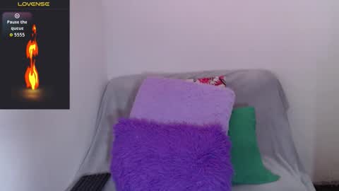 sofia  whitee online show from November 16, 7:47 am