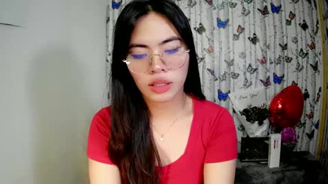 Snapshot of sofia_ava24 chatting on February 2, 2:59 am Chady online show from February 2, 2:59 am
