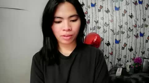 Snapshot of sofia_ava24 chatting on October 17, 4:37 am Chady online show from October 17, 4:37 am