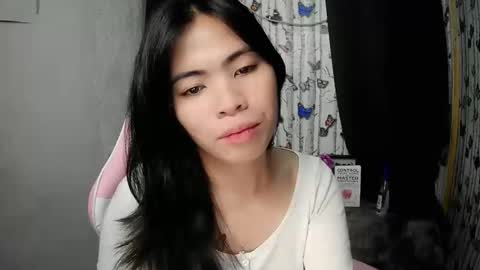 Snapshot of sofia_ava24 chatting on May 16, 6:21 am Chady online show from May 16, 6:21 am