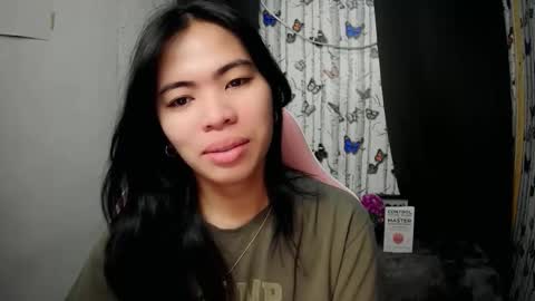 Snapshot of sofia_ava24 chatting on May 24, 4:28 am Chady online show from May 24, 4:28 am