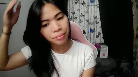Snapshot of sofia_ava24 chatting on June 2, 8:38 am Chady online show from June 2, 8:38 am