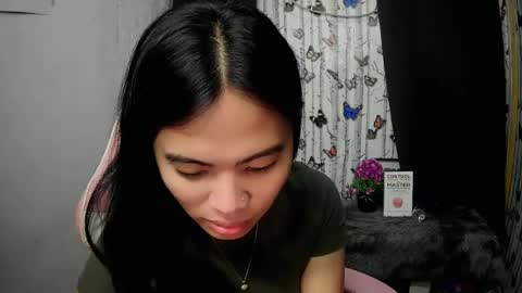 Snapshot of sofia_ava24 chatting on June 16, 8:06 am Chady online show from June 16, 8:06 am