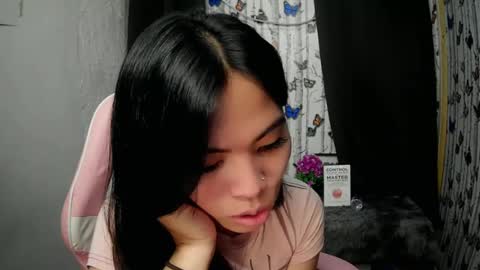 Snapshot of sofia_ava24 chatting on June 19, 6:51 am Chady online show from June 19, 6:51 am