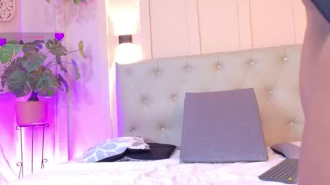 Sofia online show from February 10, 7:07 pm