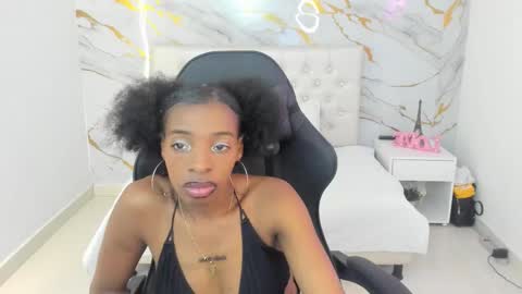 Snapshot of sofia_echeverri chatting on February 12, 7:42 pm sofia_echeverri online show from February 12, 7:42 pm