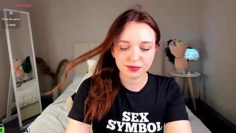 Snapshot of sofia_gaze chatting on July 18, 2:38 am Sofia Gaze online show from July 18, 2:38 am