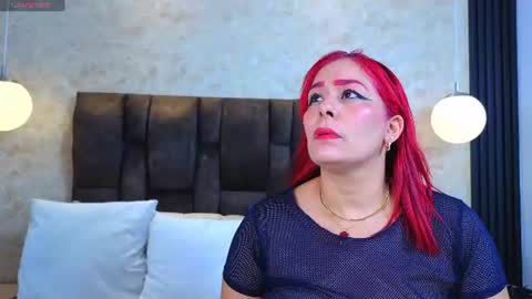 Snapshot of sofia_gutierrez_x chatting on July 9, 2:59 am sofia_gutierrez_x online show from July 9, 2:59 am