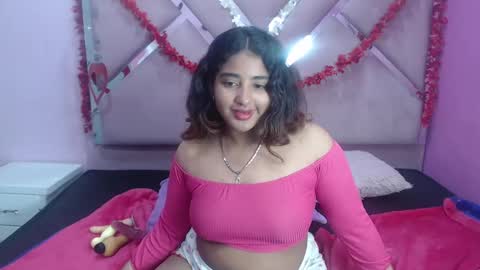 Snapshot of sofia_hernandeez_ chatting on December 3, 10:29 pm Sofi online show from December 3, 10:29 pm
