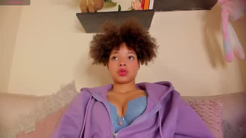 S O F I A  online show from March 6, 5:09 pm