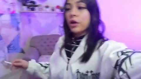 sofia_lara28 online show from July 28, 12:48 pm