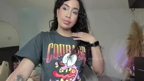 Snapshot of sofia_mendez01 chatting on February 13, 6:52 am SofiONLYFANS sofia storm online show from February 13, 6:52 am