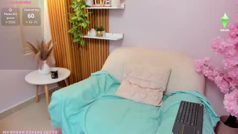 sofia_new online show from June 23, 10:13 am