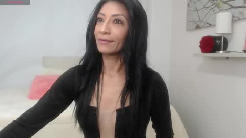 Sofi online show from May 3, 8:37 pm