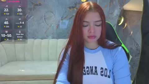Snapshot of sofia_red_cn chatting on June 10, 1:10 pm sofia_red_cn online show from June 10, 1:10 pm