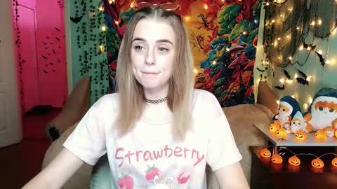 Snapshot of sofia_rosemary chatting on November 5, 5:24 pm sofia_rosemary online show from November 5, 5:24 pm